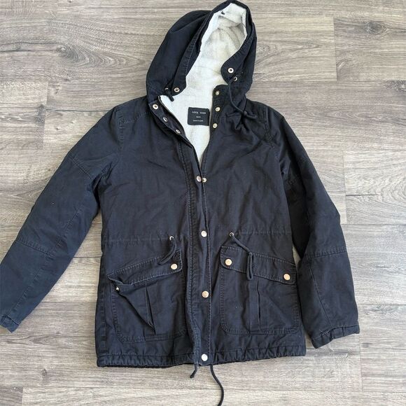 Love‎ Tree Women's Black Utility Jacket with Hood by Love Tree. Size Small - Picture 1 of 4